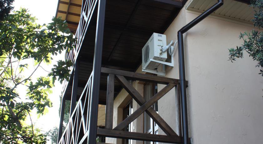 Гостевой дом Дом для отдыха Массандровская, 13  Ялта-20