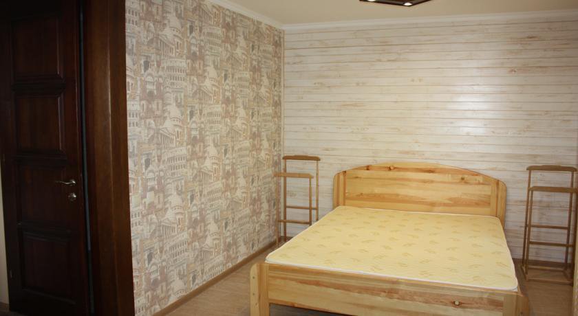 Гостевой дом Дом для отдыха Массандровская, 13  Ялта