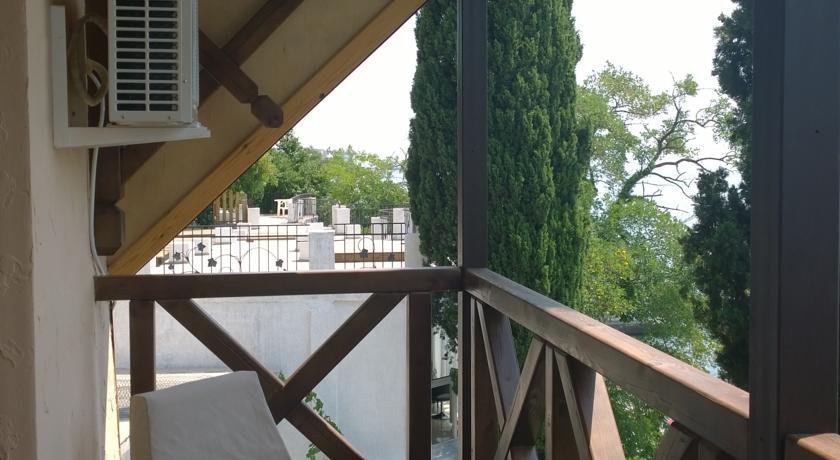 Гостевой дом Дом для отдыха Массандровская, 13  Ялта