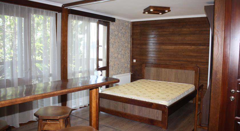 Гостевой дом Дом для отдыха Массандровская, 13  Ялта-15