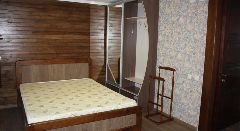 Гостевой дом Дом для отдыха Массандровская, 13  Ялта